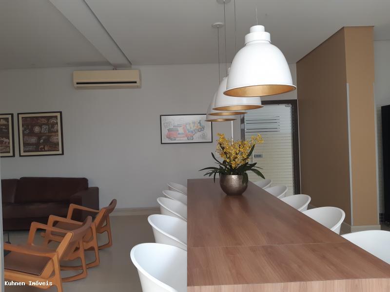 Apartamento à venda com 3 quartos, 117m² - Foto 11