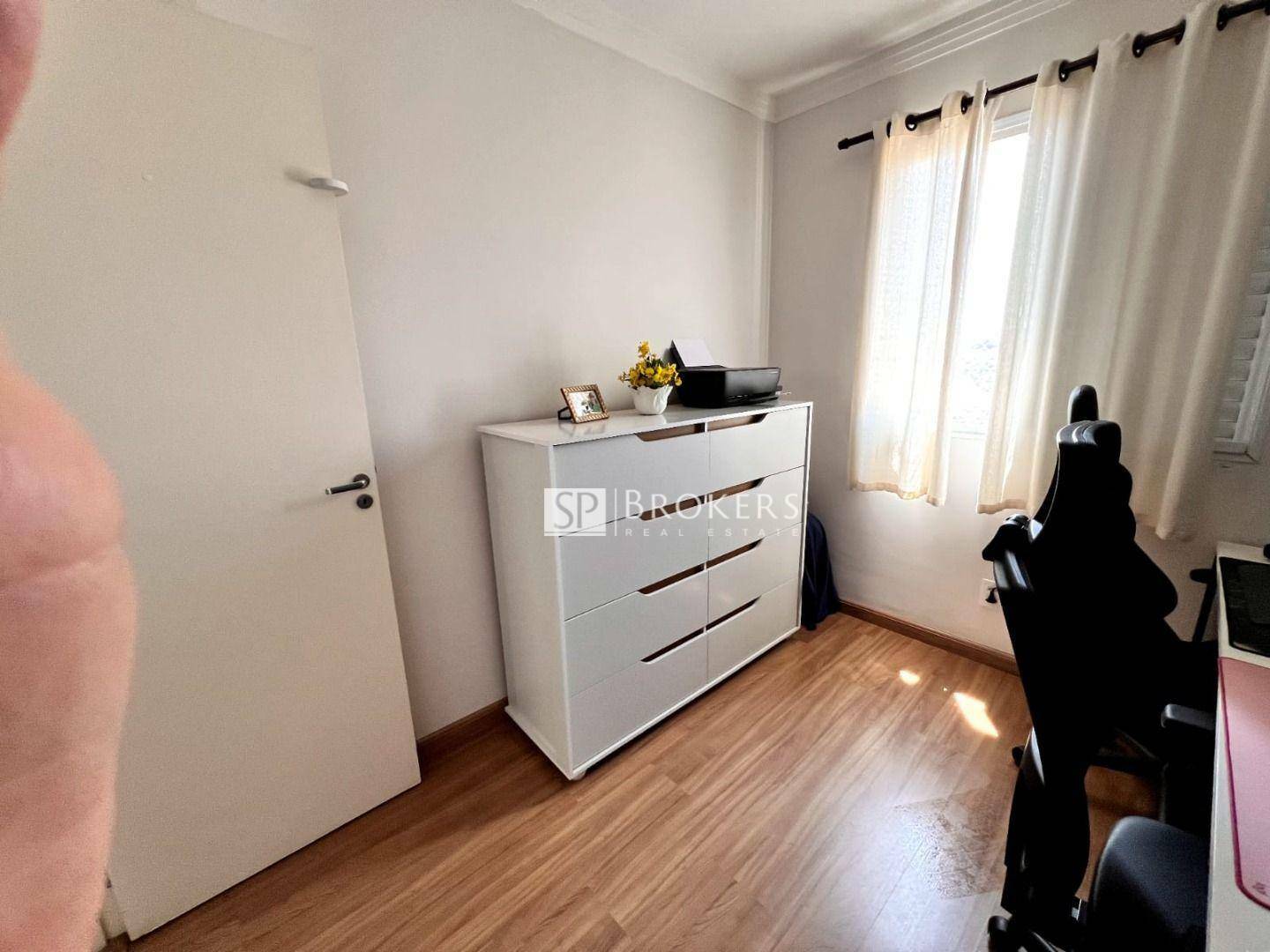 Apartamento à venda com 3 quartos, 75m² - Foto 10