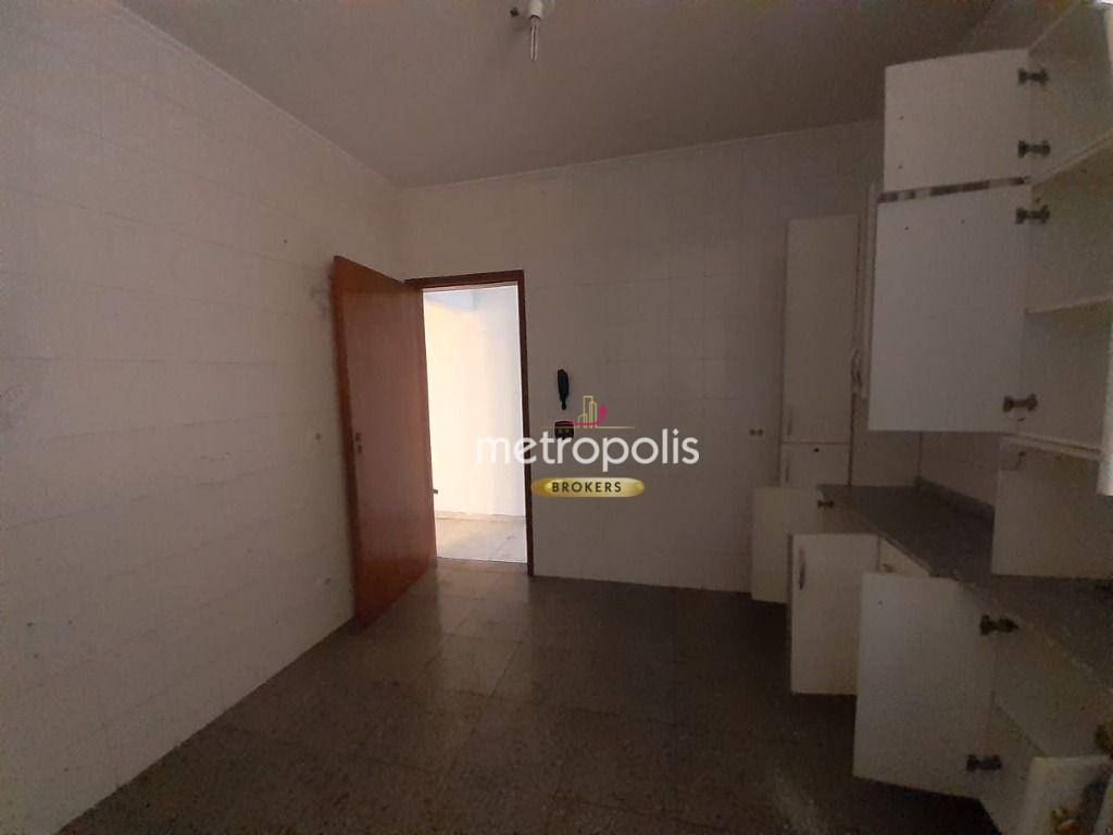 Sobrado à venda com 7 quartos, 390m² - Foto 13