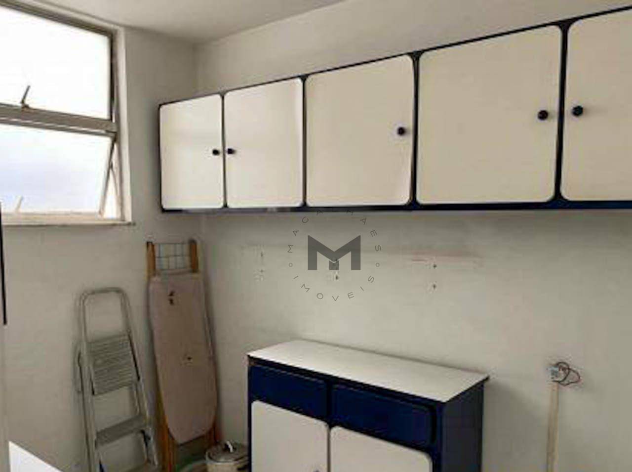 Apartamento à venda com 4 quartos, 180m² - Foto 15