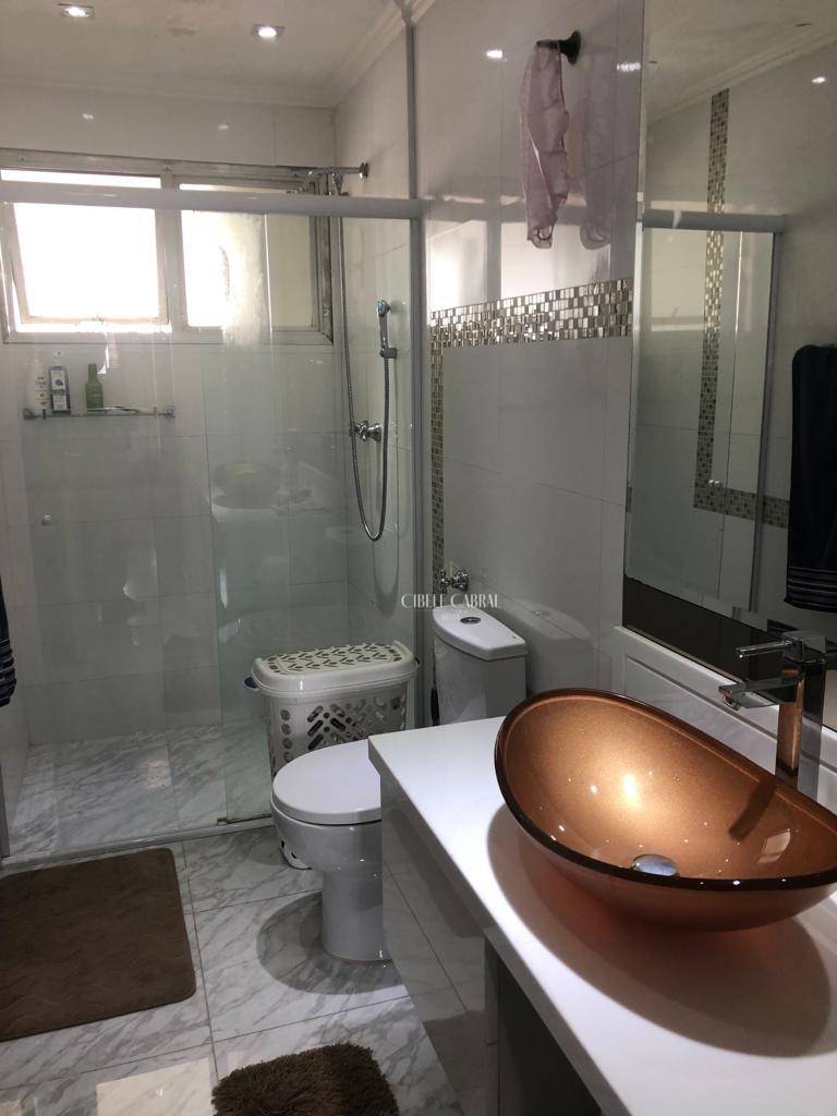 Apartamento à venda e aluguel com 3 quartos, 180m² - Foto 16