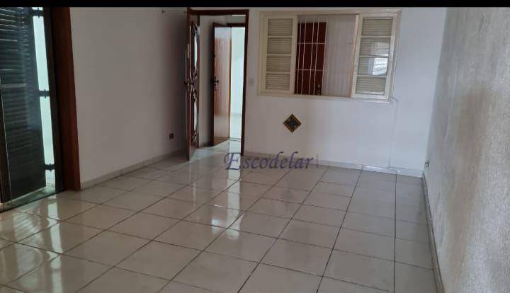 Casa para alugar com 3 quartos, 145m² - Foto 4