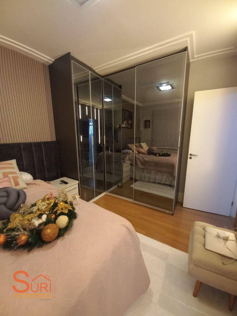 Apartamento à venda com 4 quartos, 189m² - Foto 11