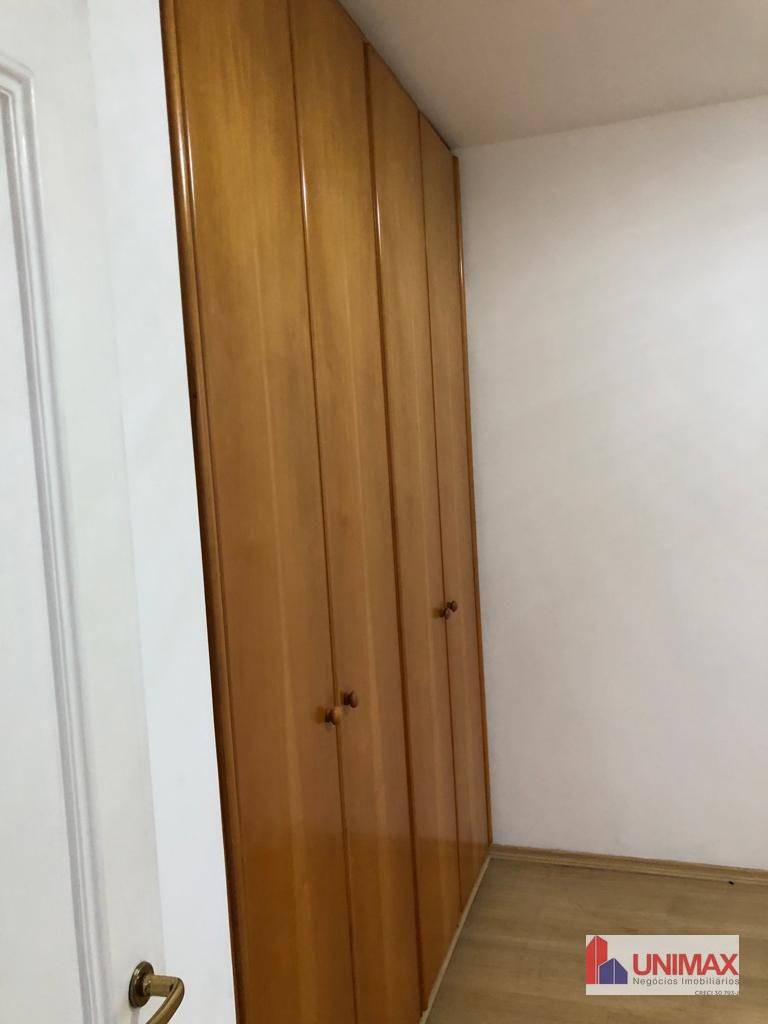 Apartamento à venda com 3 quartos, 168m² - Foto 9