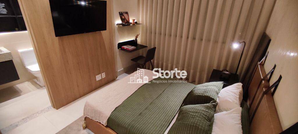 Apartamento à venda com 3 quartos, 185m² - Foto 10