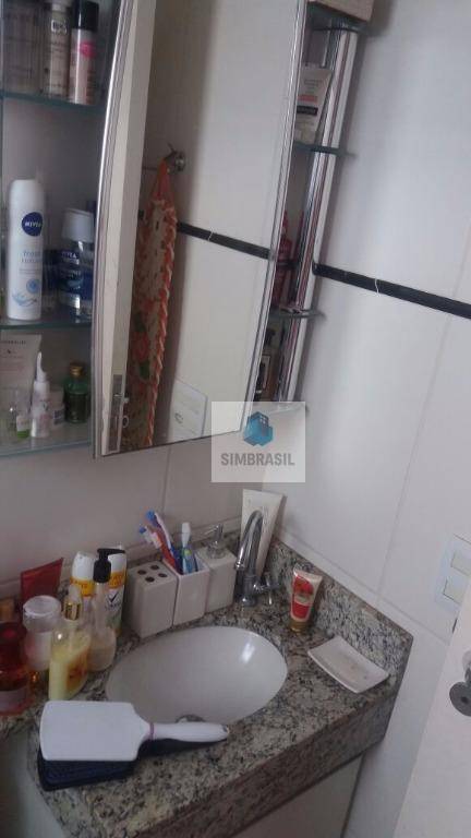 Apartamento à venda com 3 quartos, 66m² - Foto 20