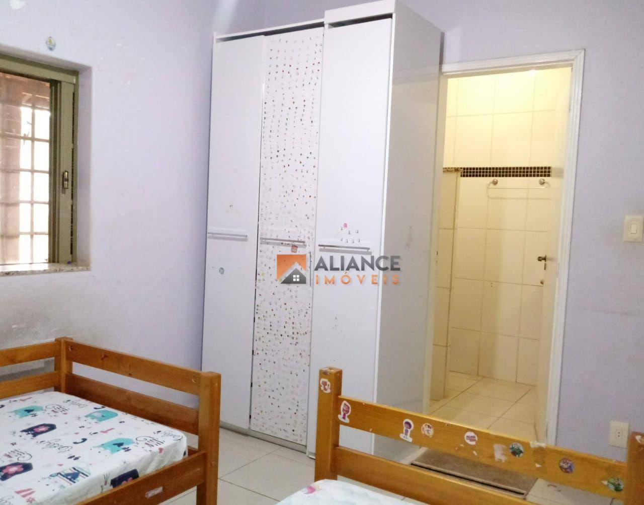 Chácara à venda com 3 quartos, 840M2 - Foto 17