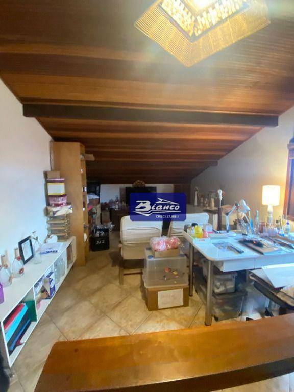 Sobrado à venda com 3 quartos, 154m² - Foto 19