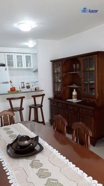 Apartamento à venda com 2 quartos, 63m² - Foto 25