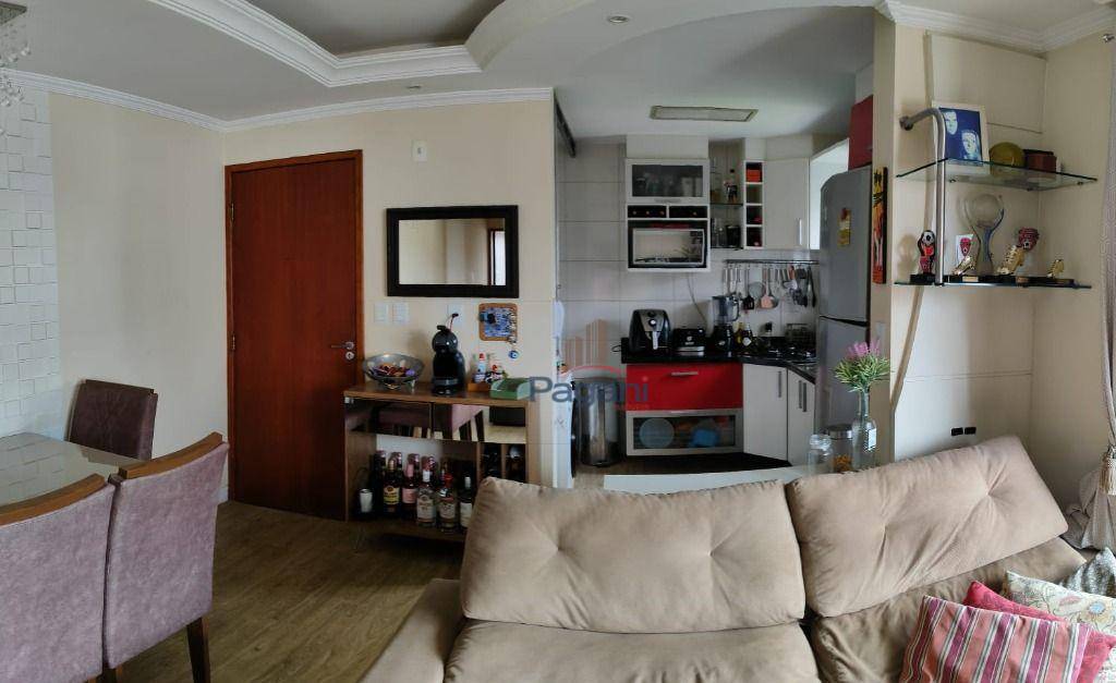 Apartamento para alugar com 2 quartos, 59m² - Foto 4