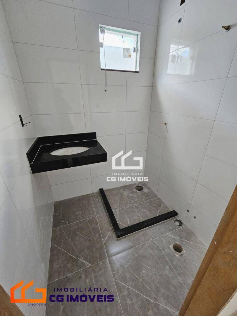 Casa à venda com 2 quartos, 52m² - Foto 5