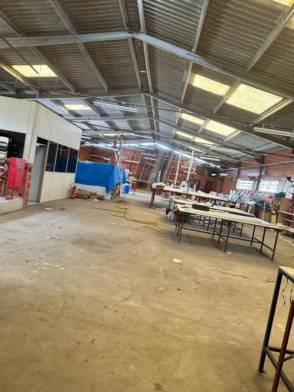 Depósito-Galpão-Armazém para alugar, 100m² - Foto 3