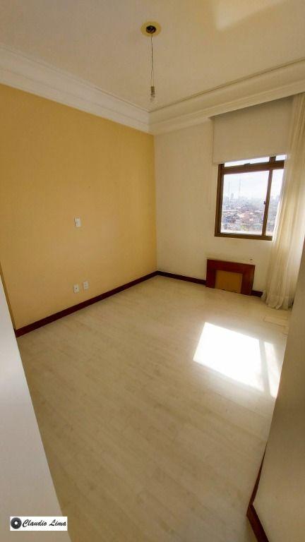 Apartamento à venda com 4 quartos, 389m² - Foto 31