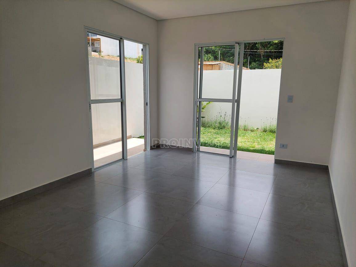 Casa de Condomínio à venda com 3 quartos, 126m² - Foto 2