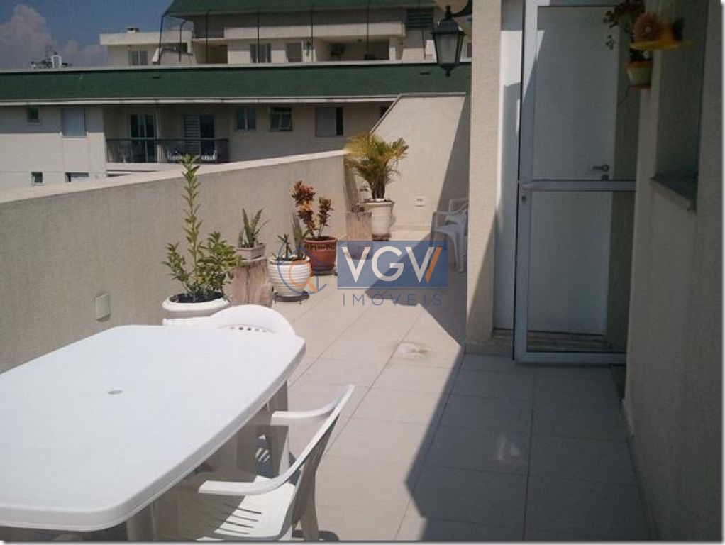 Apartamento à venda com 3 quartos, 115m² - Foto 2