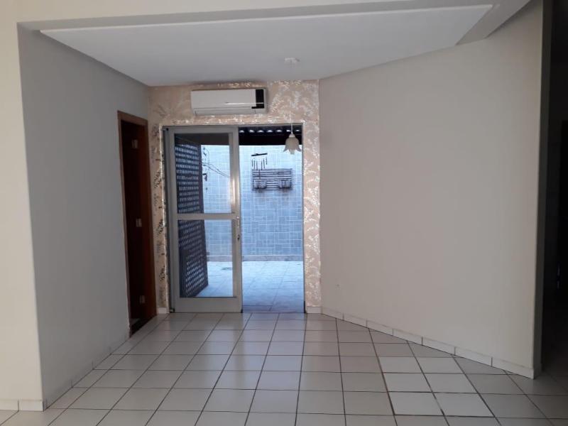 Casa à venda com 3 quartos, 120m² - Foto 4