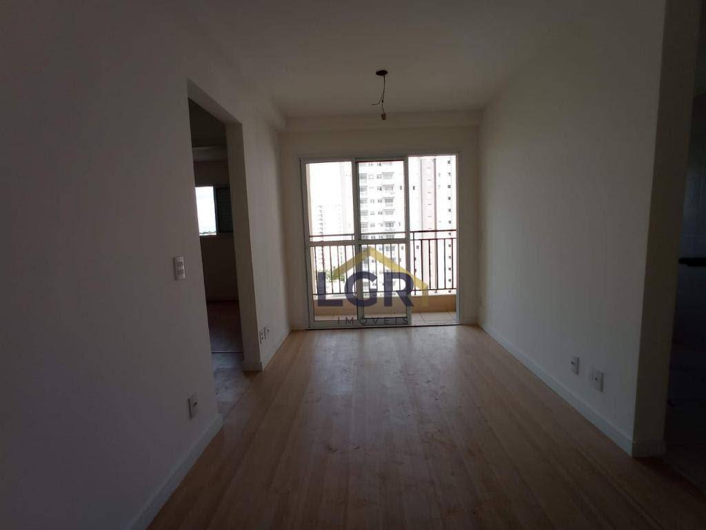 Apartamento à venda com 2 quartos, 50m² - Foto 4