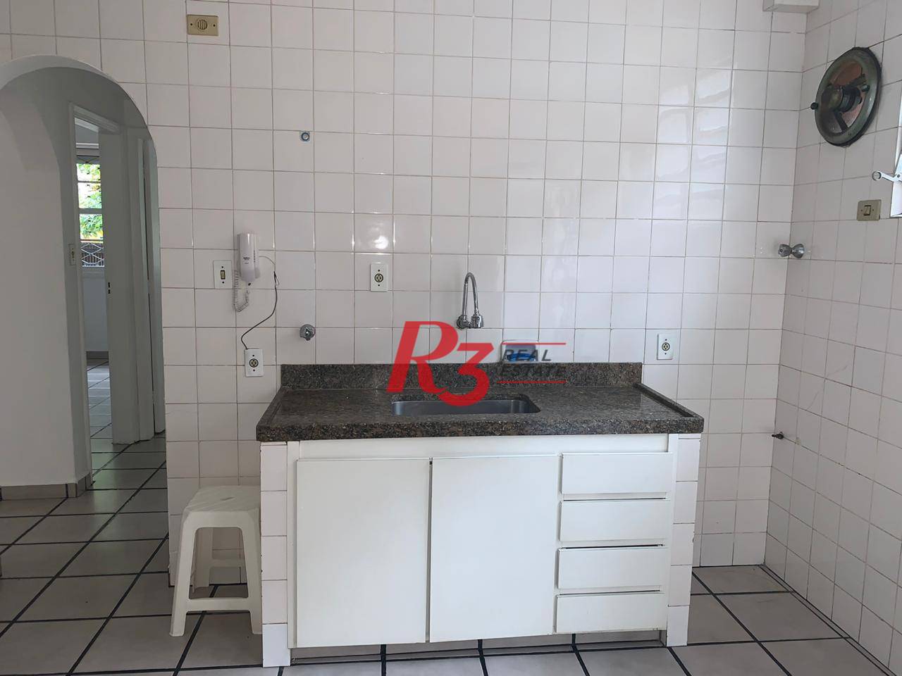 Apartamento à venda com 2 quartos, 80m² - Foto 5