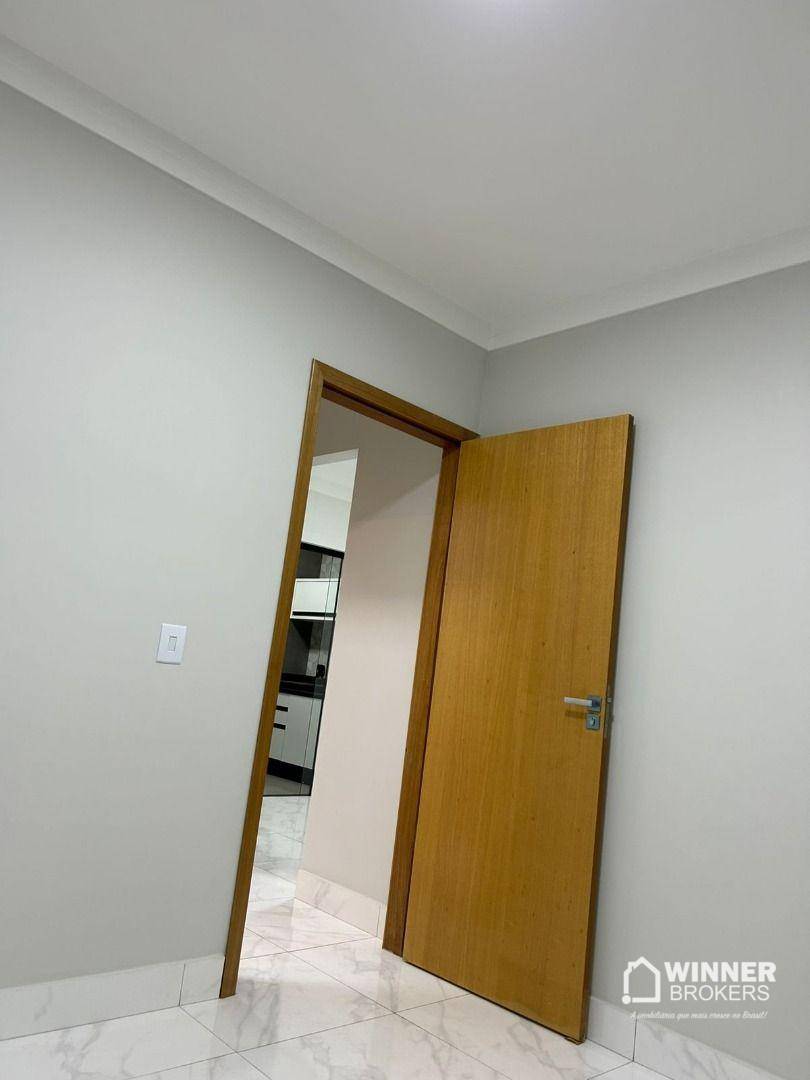 Casa à venda com 3 quartos, 78m² - Foto 9