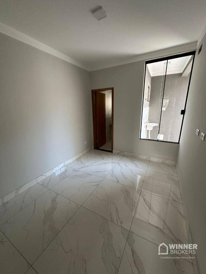 Casa à venda com 3 quartos, 76m² - Foto 11