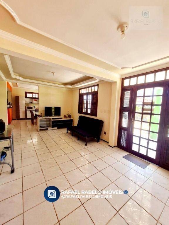 Casa, 4 quartos, 264 m² - Foto 3