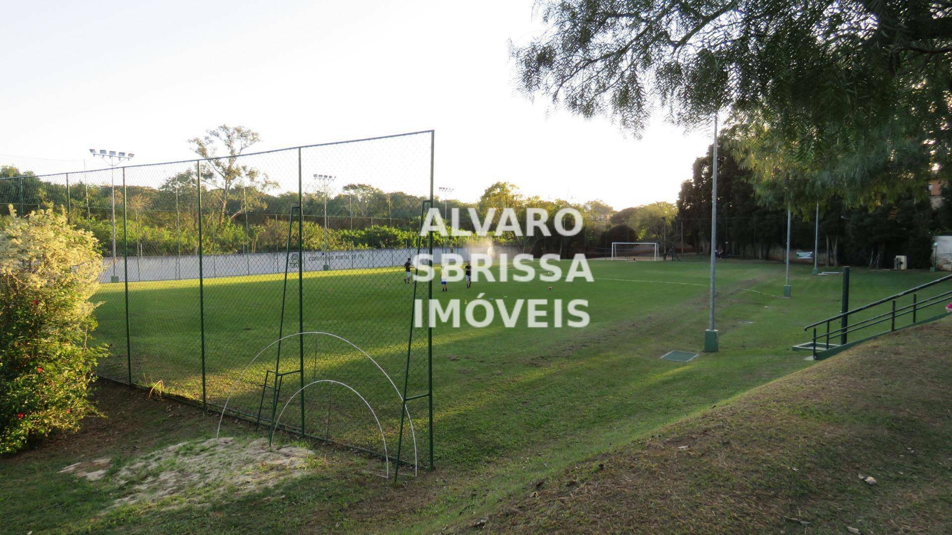 Casa de Condomínio à venda com 3 quartos, 342m² - Foto 31