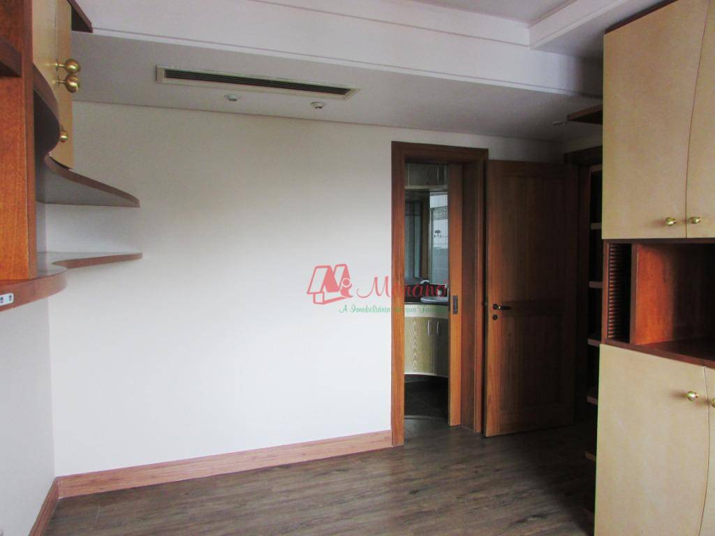 Apartamento para alugar com 4 quartos, 302m² - Foto 25