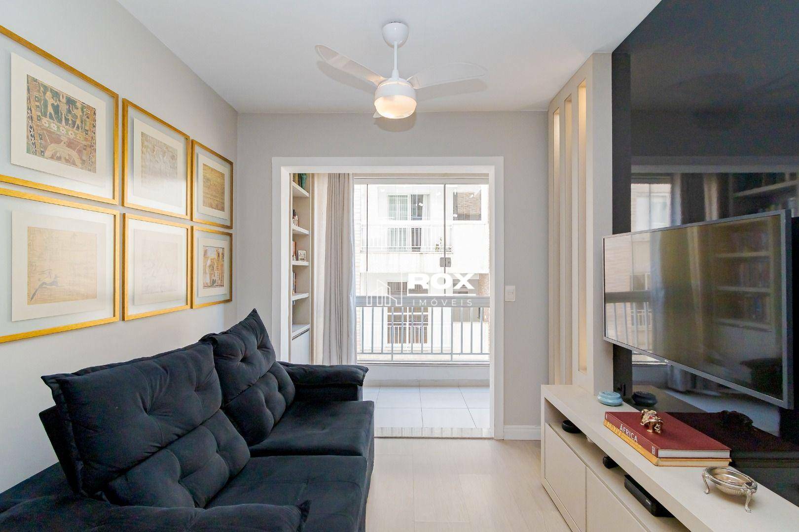 Apartamento à venda com 2 quartos, 70m² - Foto 6