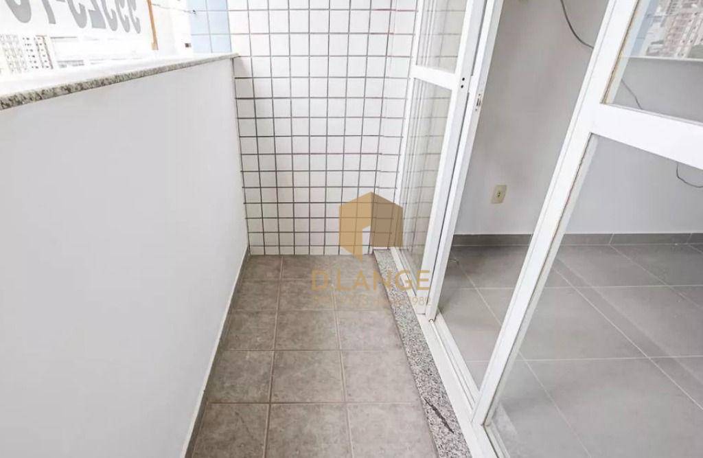 Apartamento à venda com 2 quartos, 70m² - Foto 7