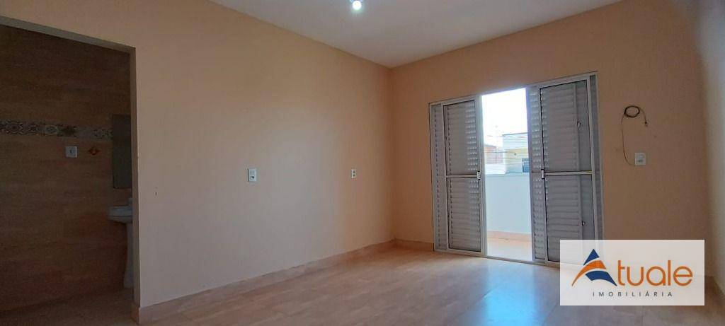 Casa à venda com 4 quartos, 160m² - Foto 2