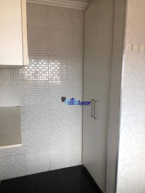 Apartamento à venda com 3 quartos, 92m² - Foto 29