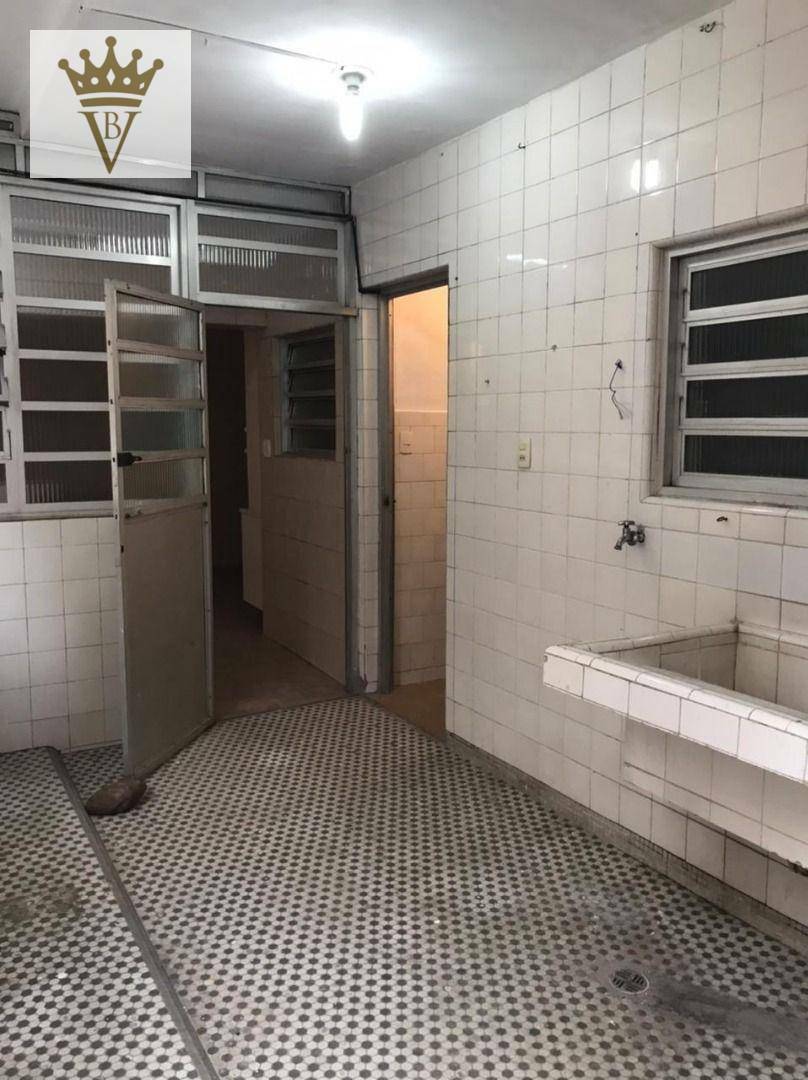 Apartamento à venda com 3 quartos, 169m² - Foto 12