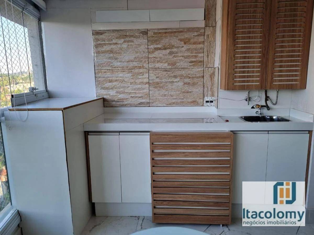 Apartamento à venda com 2 quartos, 66m² - Foto 3