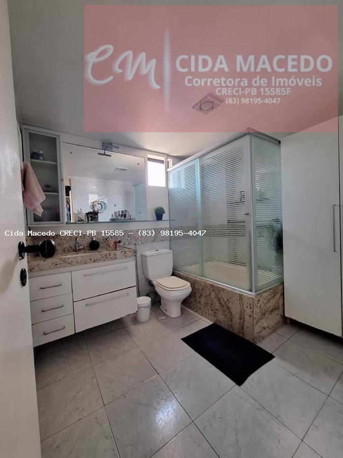 Apartamento à venda com 3 quartos, 198m² - Foto 13