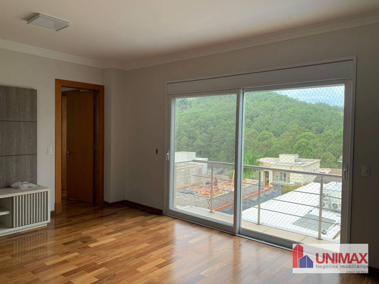 Casa de Condomínio para alugar com 4 quartos, 450m² - Foto 16