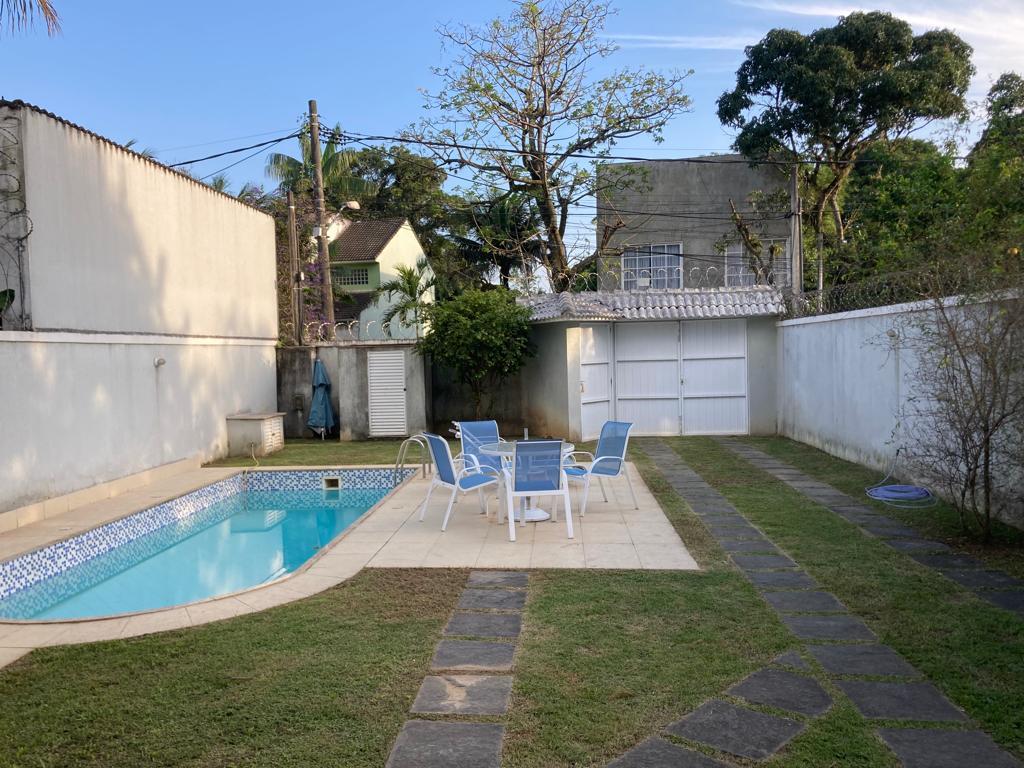 Casa de Condomínio à venda com 4 quartos, 330m² - Foto 7