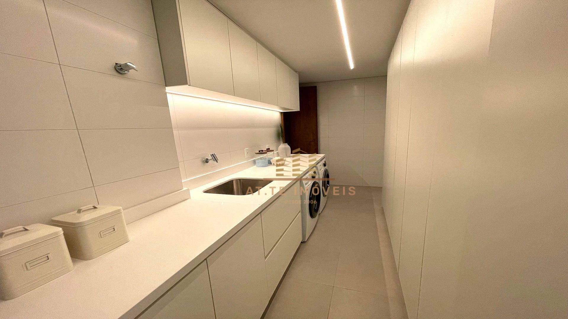 Apartamento à venda com 3 quartos, 142m² - Foto 8