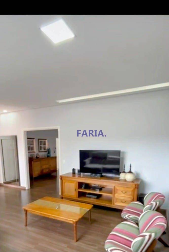 Casa, 3 quartos, 200 m² - Foto 2