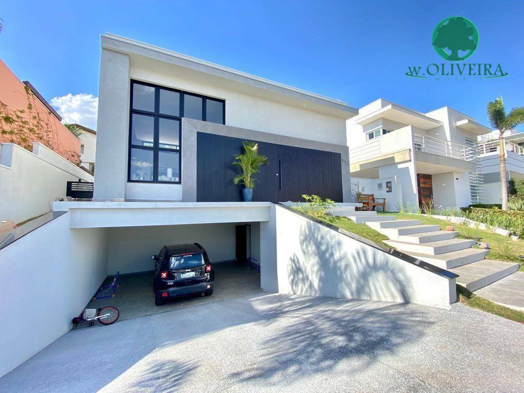 Casa de Condomínio à venda com 3 quartos, 276m² - Foto 1