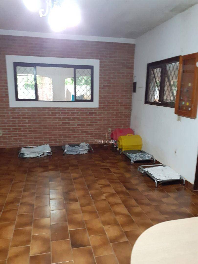 Chácara à venda com 3 quartos, 200m² - Foto 5