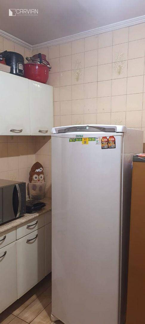 Apartamento à venda com 2 quartos, 75m² - Foto 14