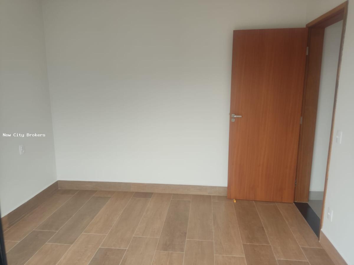 Sobrado à venda com 3 quartos, 300m² - Foto 31