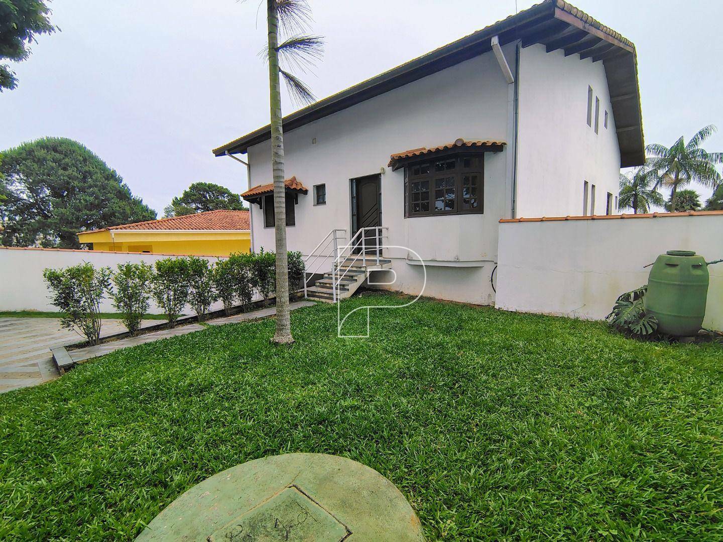 Casa de Condomínio à venda com 3 quartos, 390m² - Foto 2