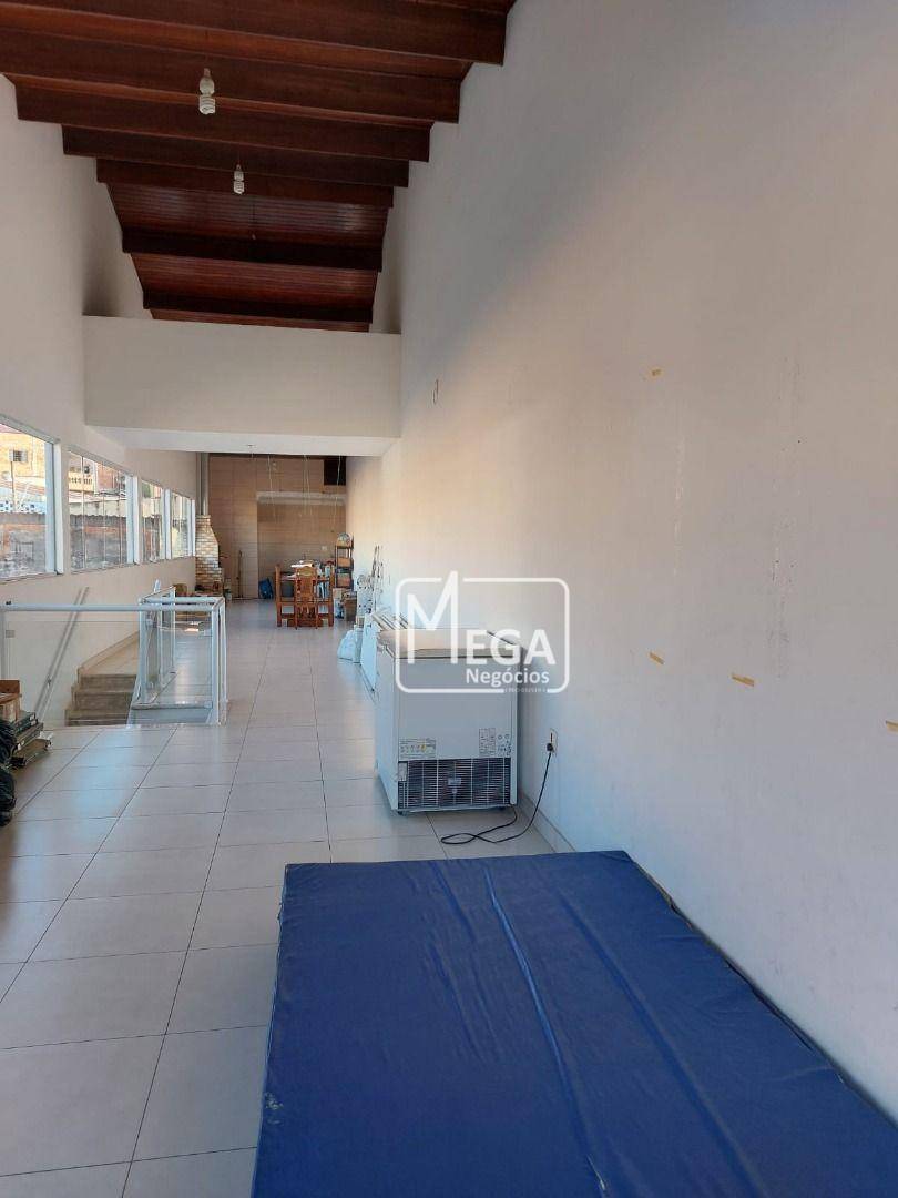 Casa à venda com 3 quartos, 285m² - Foto 10