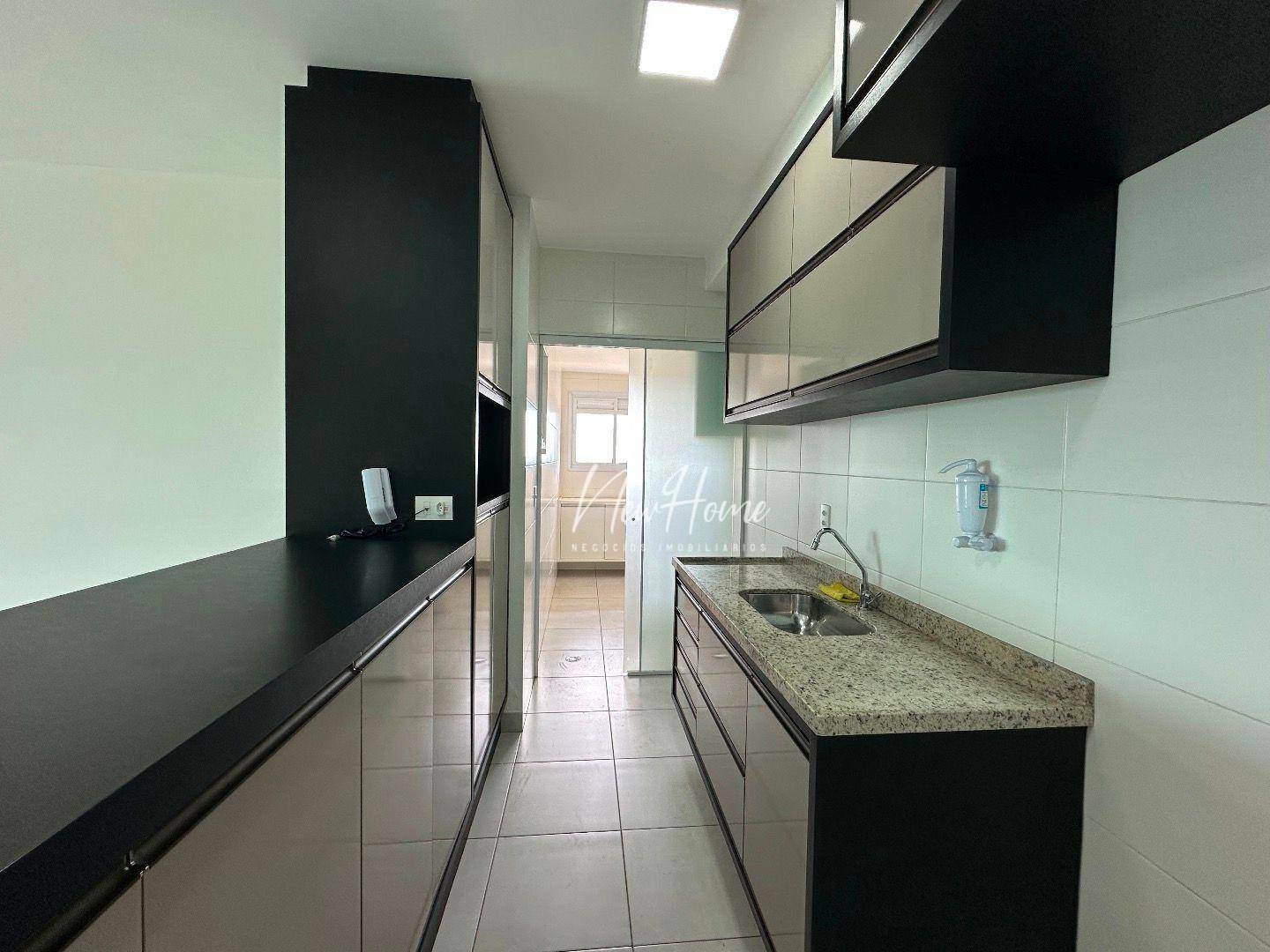 Apartamento à venda com 2 quartos, 73m² - Foto 1