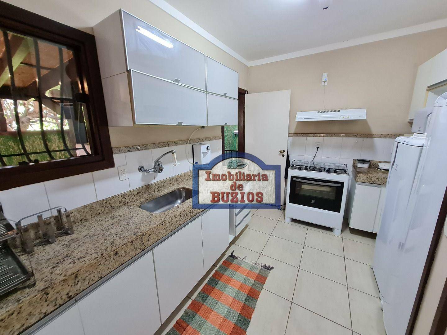 Casa de Condomínio à venda com 4 quartos, 200m² - Foto 14