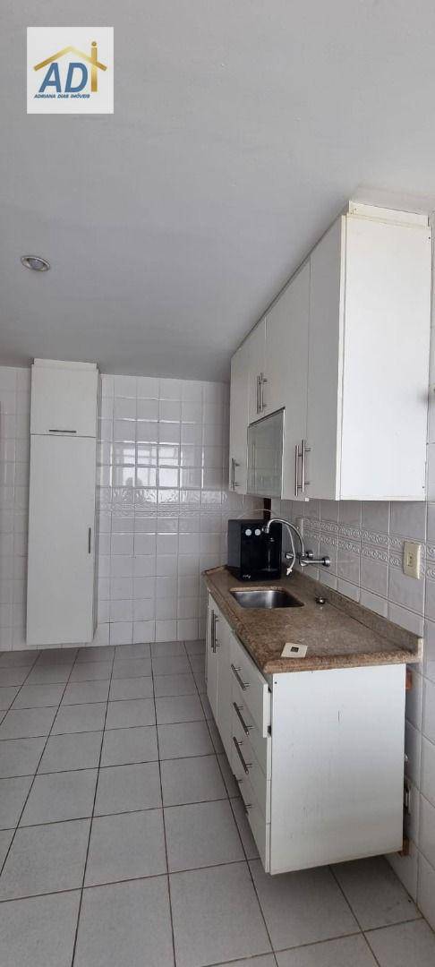 Apartamento à venda com 3 quartos, 119m² - Foto 12