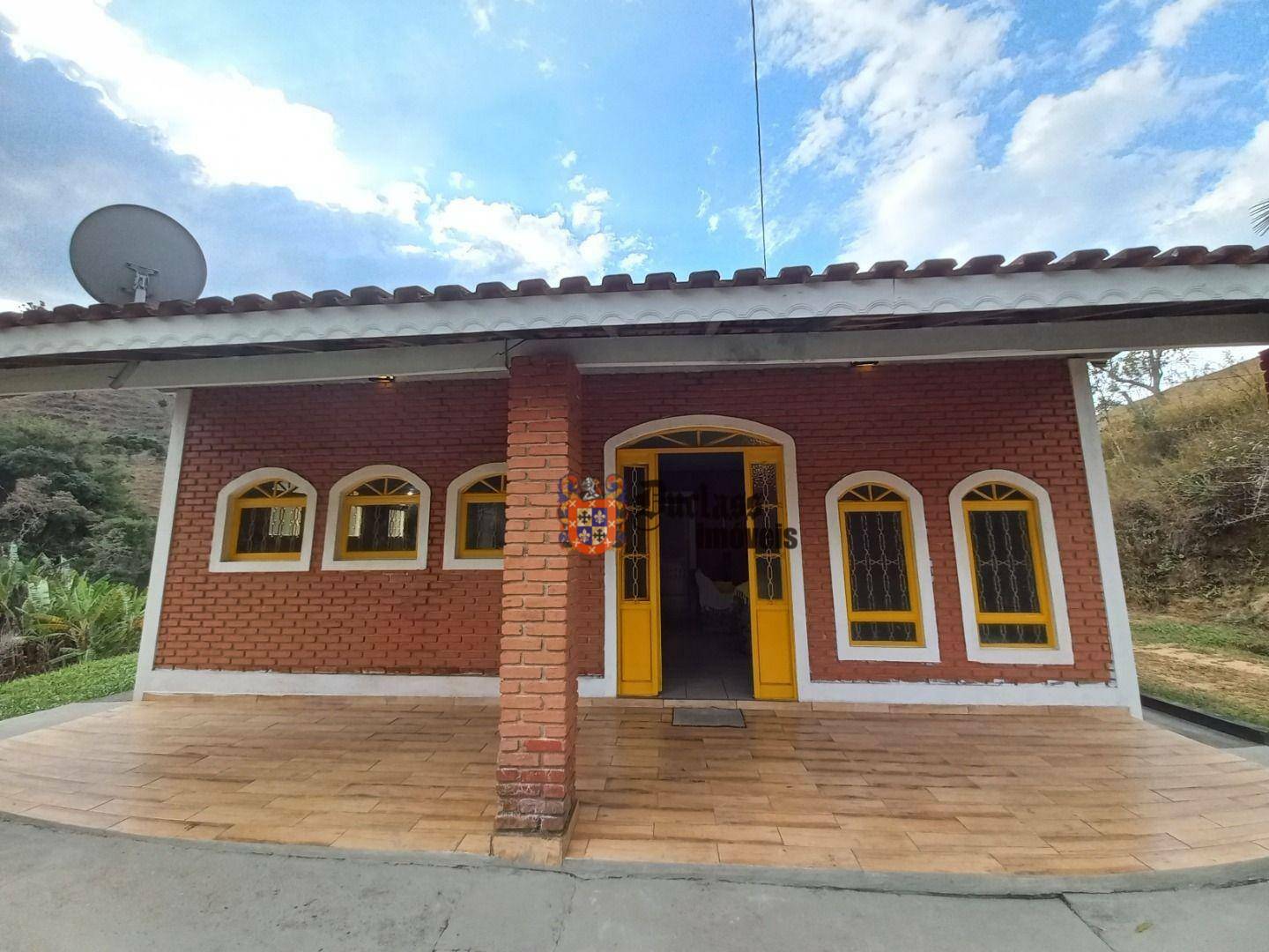 Sítio à venda com 2 quartos, 200m² - Foto 55