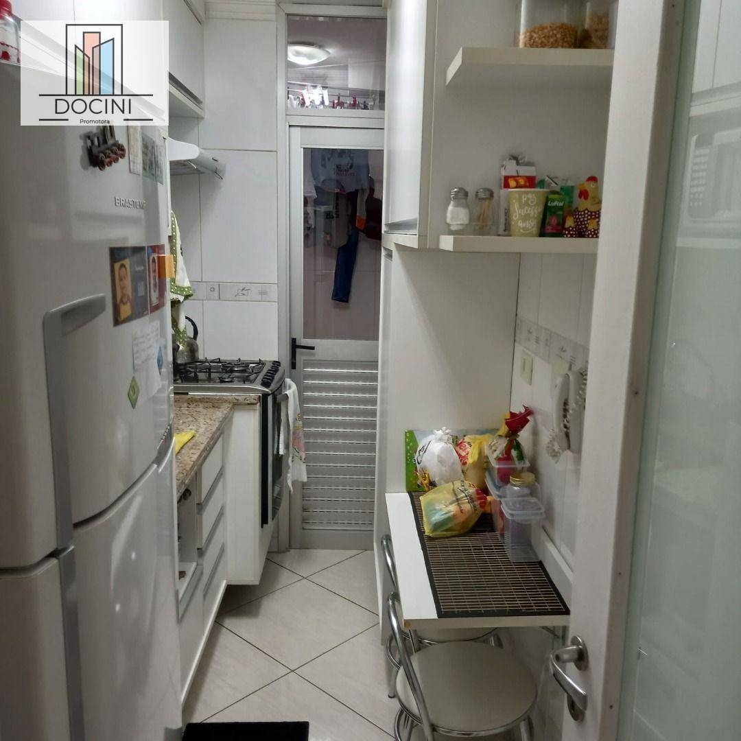 Apartamento à venda com 3 quartos, 62m² - Foto 11