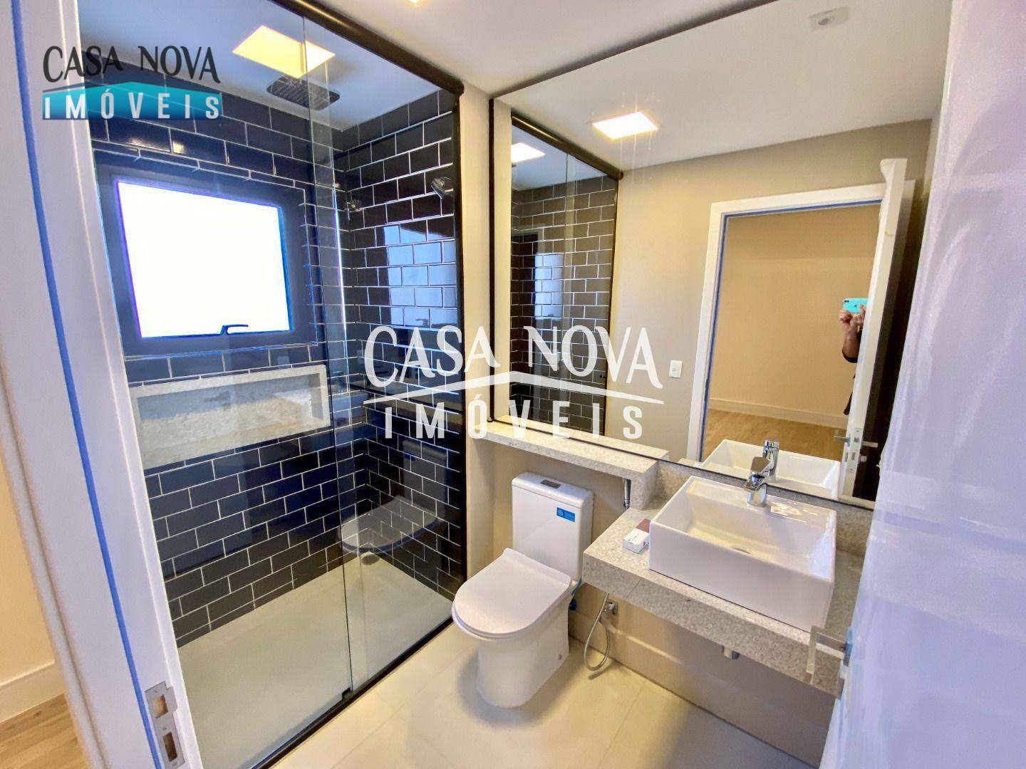 Casa de Condomínio à venda com 3 quartos, 300m² - Foto 31